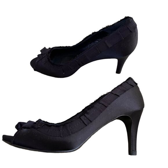 Pedro Garcia Noemi Black Satin Heels 6.5 NEW with box - Picture 6 of 13